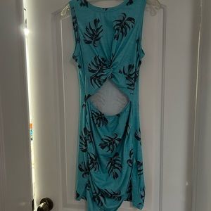 Women’s dress